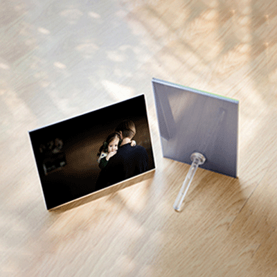 저희 태시스템 에서는 굿즈의 미니액자 제품인 아크릴-데코슬림를 출시하여 [전국] 골프앨범 대회 및 VIP 초청행사 전용 앨범 제작, 5x7 규격 사진 인화 및 현장감 넘치는 맞춤형 행사앨범 설계 전문 관공서 방문기념앨범, 기업 방문앨범