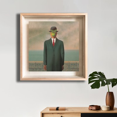 르네 마그리트 The Son of Man 미니멀한 선반 공간에 배치한 명화액자 연출 이미지