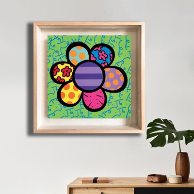 로메로 브리토 01Flower Power 미니멀한 선반 공간에 배치한 명화액자 연출 이미지