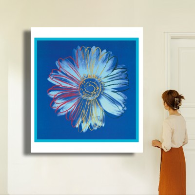 앤디 워홀 Daisy(Blue on Blue) 인물과 공간감을 함께 보여주는 명화액자 연출 이미지